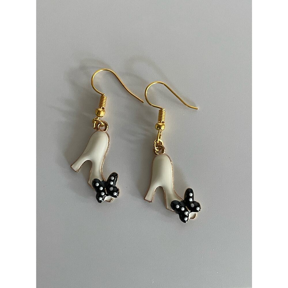 White High Heel Shoes with Black Bow Enamel Earrings Brand New
